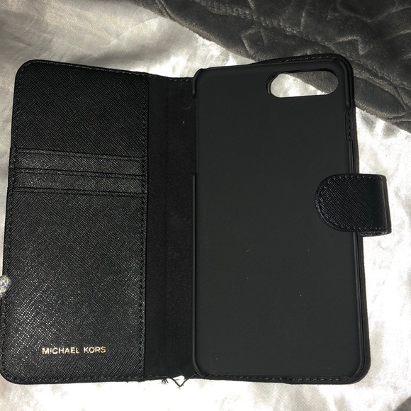 Mk iPhone 7/8 plus case - Picture 2 of 5